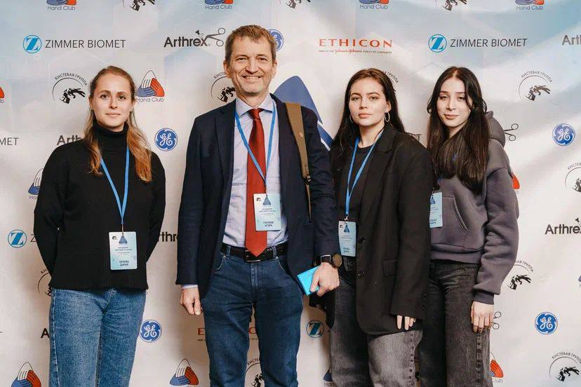 Будущие хирурги получили возможность обучения благодаря «Альфа-Центр Здоровья»3